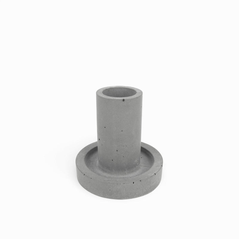 Kers Kerzenständer aus Beton – Modern, robust, vielseitig — Handworkz