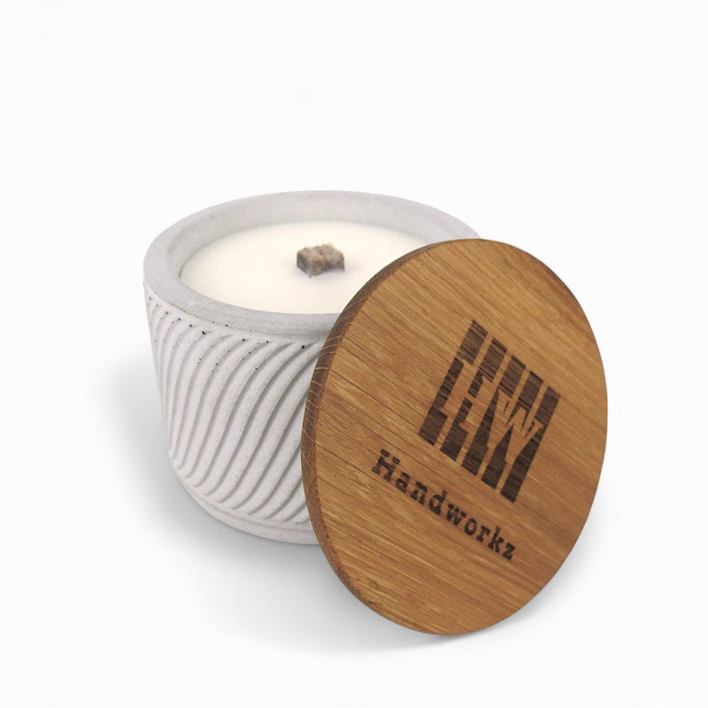 Brandy Wachsfresser Ø10cm aus Beton – Handgefertigt, nachhaltig, Bio-Sojawachs — Handworkz