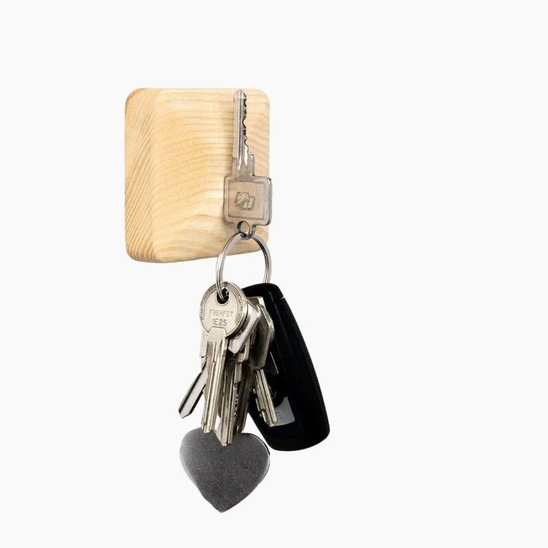 HAMO Magnetic Key Holder – Minimalist Wooden Design — Manubeton