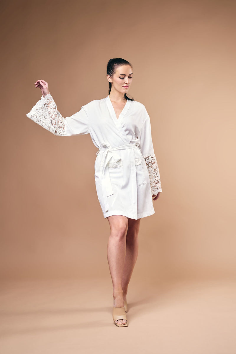 Kimono Bella – Luxus-Satin aus Micro Tencel, 100% Lyocell, handgefertigt — von der Thannen Luxury Bedding