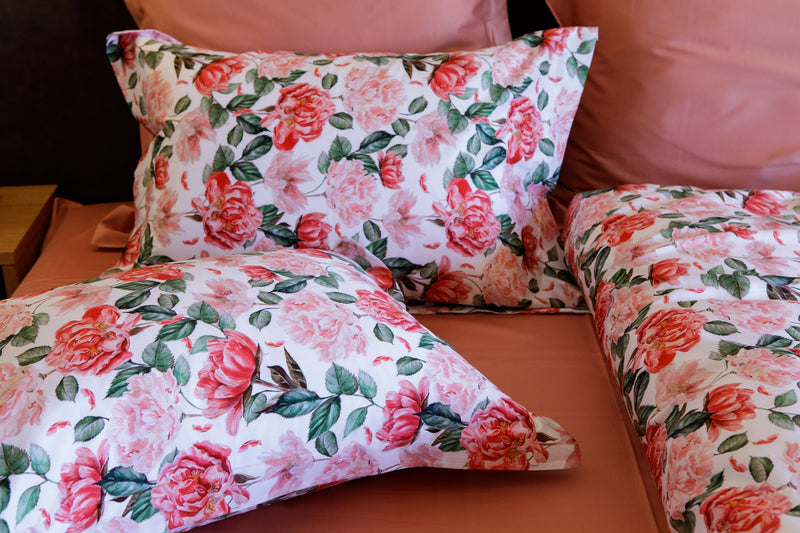 Bed Linen Set Coral Peony – 100% mercerized cotton, sateen 300 TC, easy-care — von der Thannen Luxury Bedding