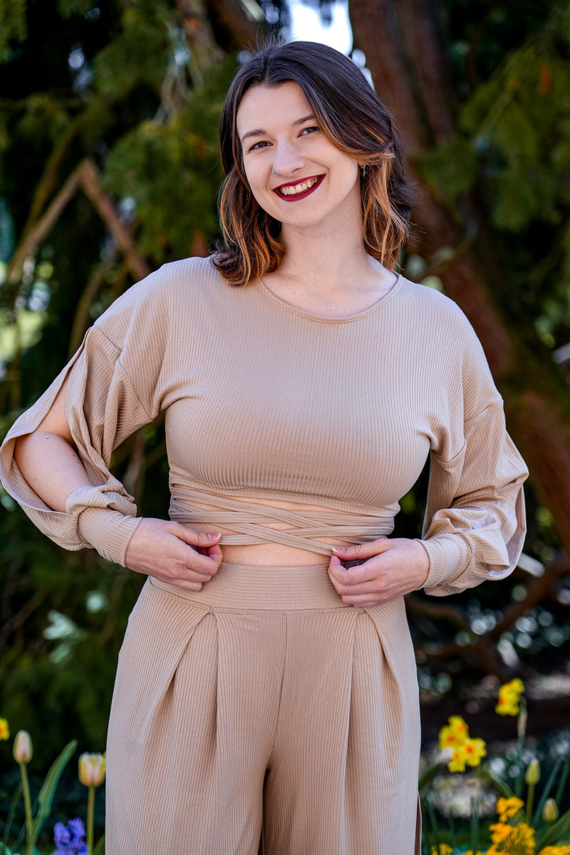 Farrah Flower Jumper – TENCEL™ Modal Crop Cut with Lace-Up Detail — Vivien Joy