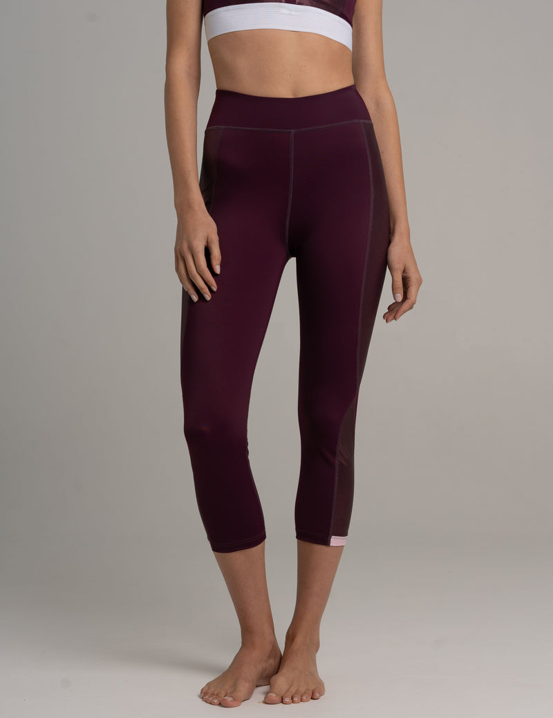 Honolulu 3/4 Leggings Aubergine – High Waist, Seitentasche, recycelt — BODY Guard Activewear