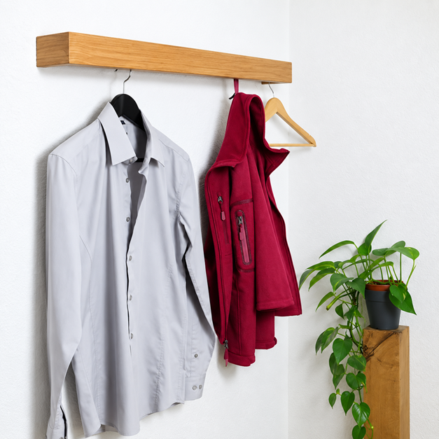Garderobe VESTA aus Holz – handgefertigt — Woodkopf