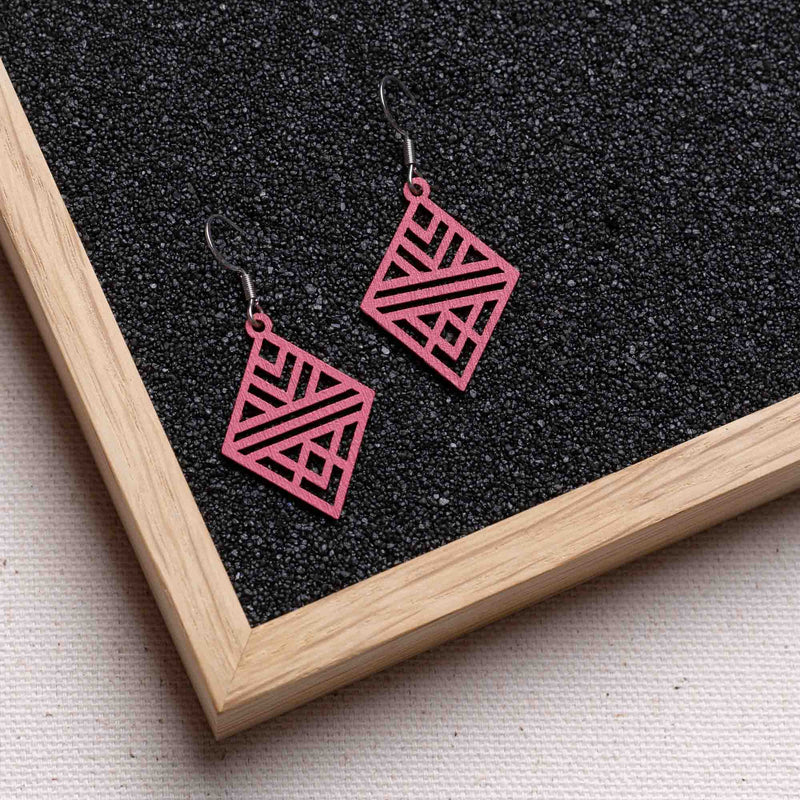 Tribal Echo Wooden Drop Earrings – feather-light, delicate, hypoallergenic — FEINFORMART