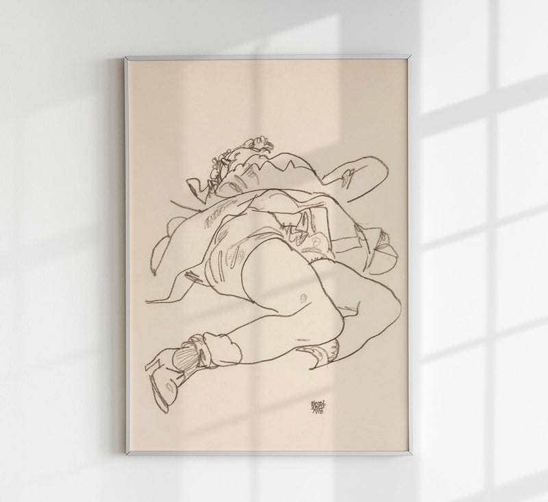 Reclining Woman with Raised Skirt von Egon Schiele – Kunstdruck — Patroa Studio
