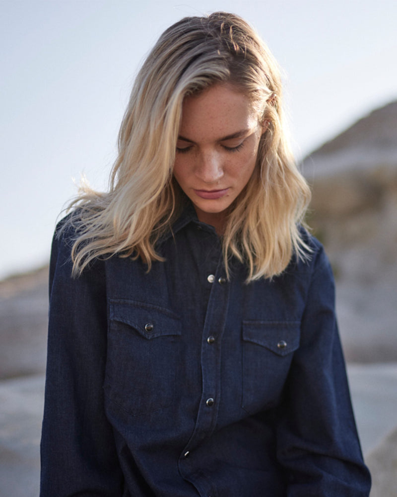 Dark Denim Hemd – Organic Cotton | Oversized Fit | Made in Portugal — WOTE