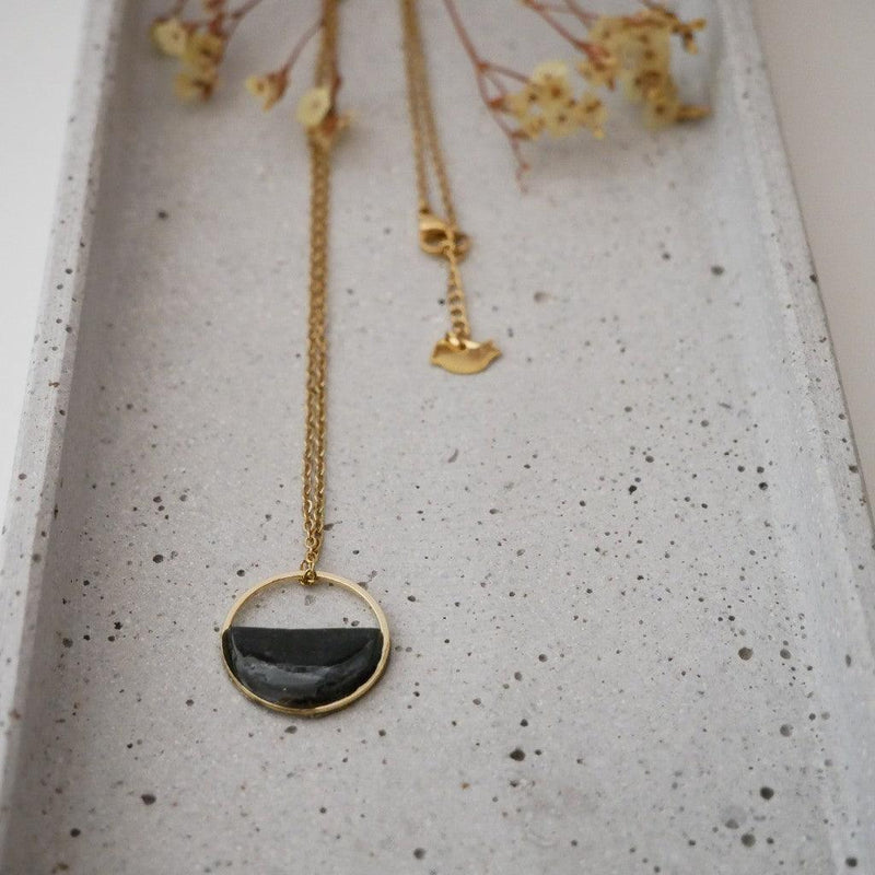 Necklace Circle half-filled black marbled – Cold Porcelain | 18k gold plated — Birdy Schmuck