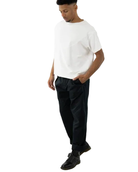 KOBAS Pleated Trousers Organic Cotton Moleskin – Handmade Berlin — KEIJN