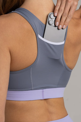 Sportsbra „Lagonisi“ – ECONYL® | Medium Support | Handytasche am Rücken