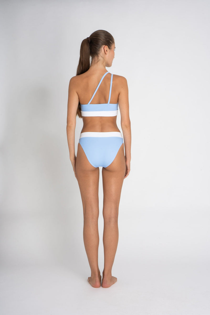 Cotton Beach Bikini Top Light Blue – Asymmetrical with Cut Out — Ansicht 6