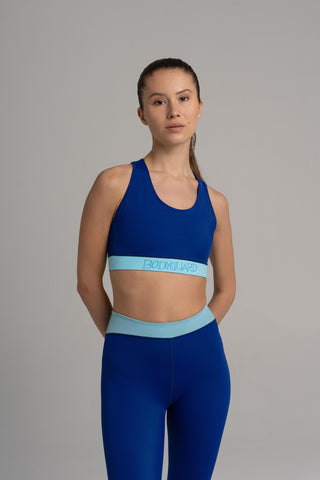Sportsbra Lagonisi – Ultramarine | Mittlerer Halt | Rückentasche | Recyceltes Material