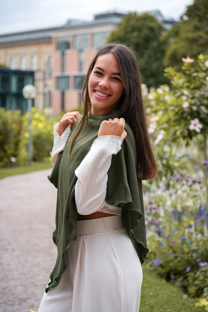 Nayala Poncho green khaki – versatile | elegant | organic — Ansicht 2