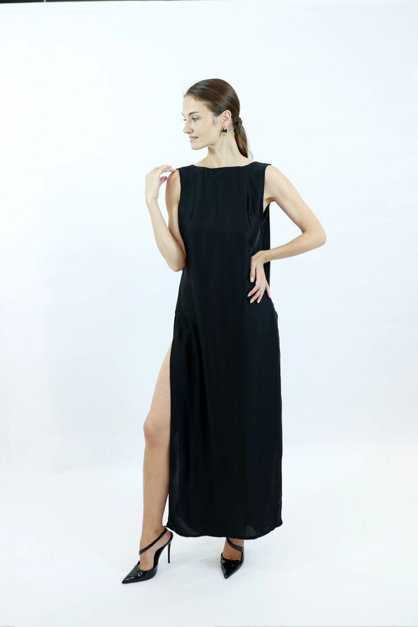 Maxi Kleid Sadine – Schwarzes Abendkleid aus recyceltem Polyester