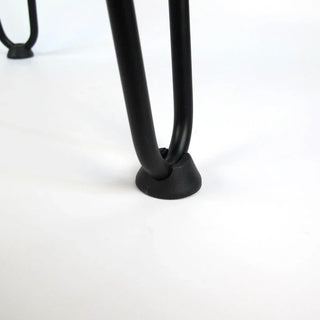 Couchtisch aus altem Weinfassdeckel Ø53cm schwarz "ohne Prägung" – Handgefertigt | Nachhaltig | Modern