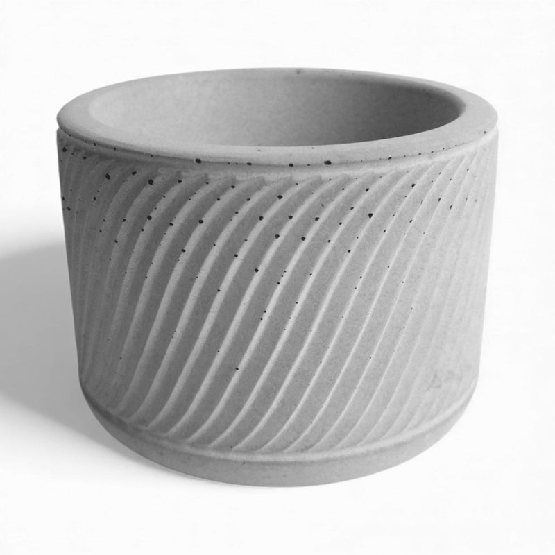 Sukuri Blumentopf aus Beton Ø 10 cm mit Filzfüßen — Handworkz