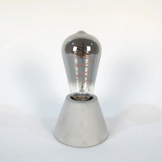 Fanal | Tischlampe aus Beton – Kegelförmiges Design | Hochfester Beton | Dimmbare LED-Kompatibilität
