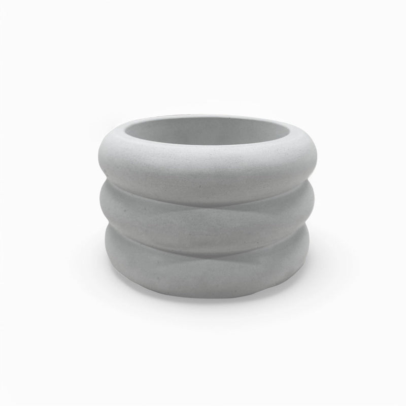 Flori Blumentopf Ø10cm Beton – Handgefertigt Robust Wasserdicht — Handworkz