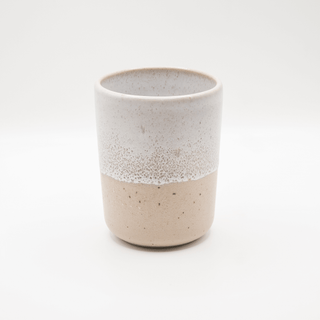 Becher Aalina – Steingut | Handgemacht | Zeitlos & robust