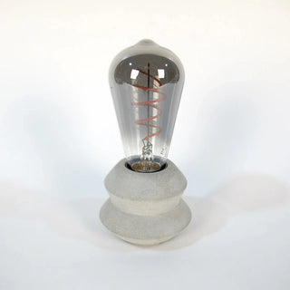 Nyla – Tischlampe aus Beton | Dimmerfunktion | Hochwertiges Design