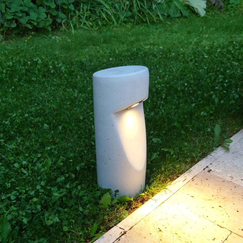 Lucii Designer Concrete Pathway Light – Handcrafted — Ansicht 9
