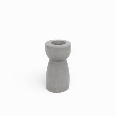 Lys Concrete Candlestick – Slim, elegant, durable