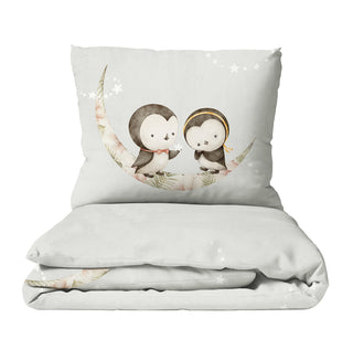 Kinderbettwäsche „Pinguine“ mit Pinguin‑Motiv – wahlweise Musselin oder Satin, OEKO‑Tex Baumwolle, GOTS‑Farben, weich und hautfreundlich fürs Kinderzimmer
