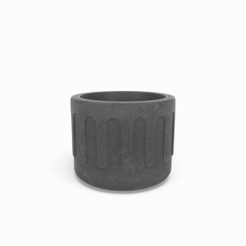 Tinn Plant Pot Ø10cm Concrete – Minimalist & Robust — Ansicht 5