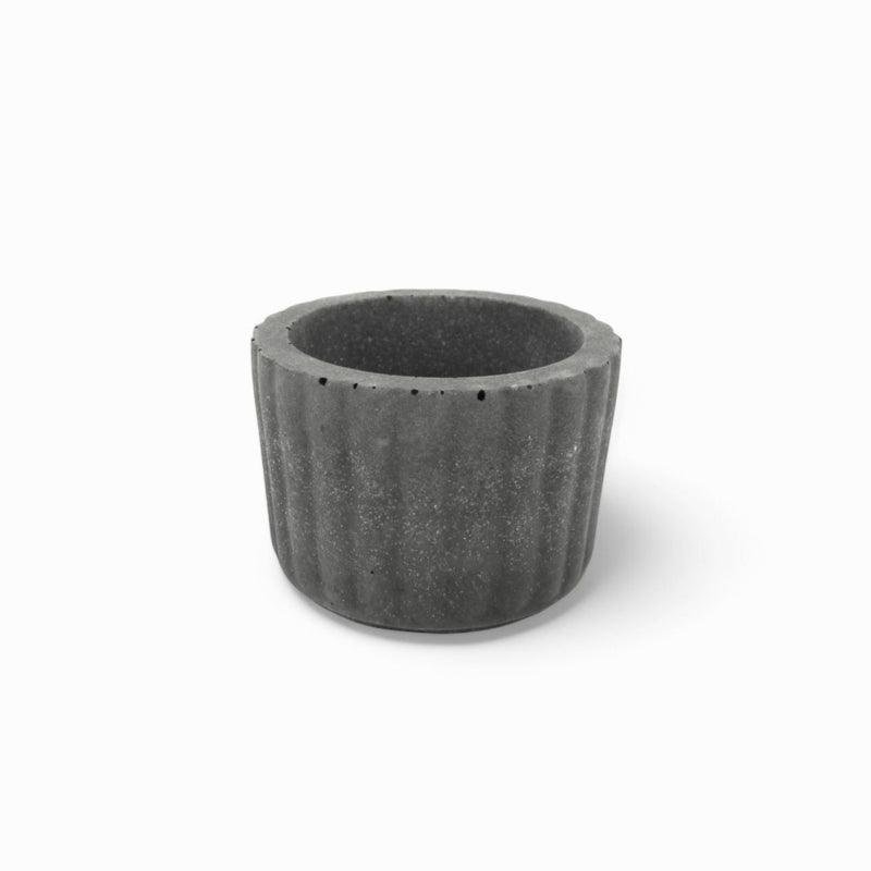 Kari Teelichthalter aus Beton – Filigran, Grau oder Anthrazit — Handworkz