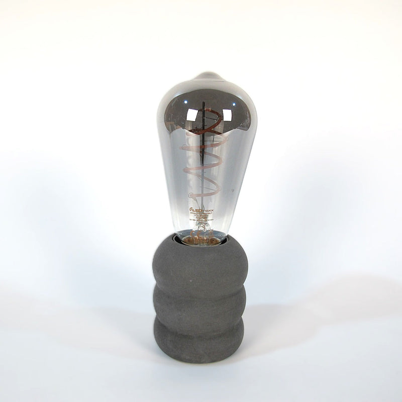Sveti Table Lamp Made of Concrete with Dimmer Option – Modern Design — Ansicht 9