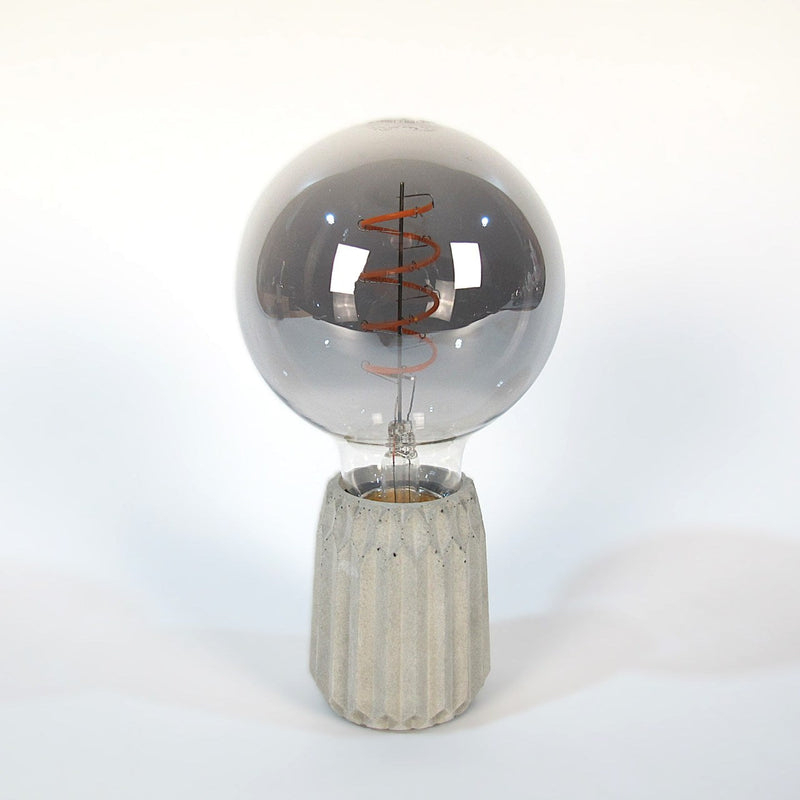 Violet Concrete Table Lamp – Dimmable, modern design, handmade — Ansicht 9