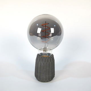 Violet – Tischlampe aus Beton | Dimmerfunktion | Modernes Design