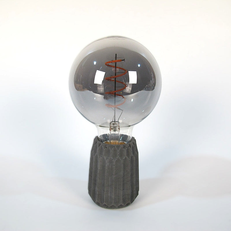 Violet Concrete Table Lamp – Dimmable, modern design, handmade — Ansicht 10