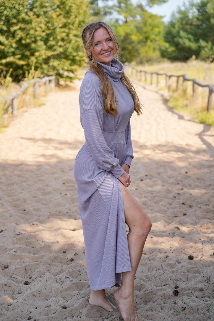 AILA Comfy Dress lilac – floor-length, flowing, sustainable — Ansicht 6