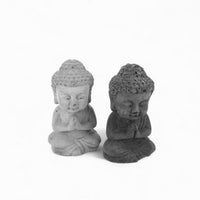 Byla Buddha Beton Figur Grau Anthrazit – Handworkz moderne Dekoskulptur — Ansicht 1