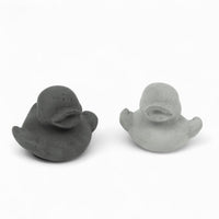 Concrete Duck Tick – Modern Decorative Figurine in Grey or Anthracite — Ansicht 1