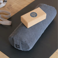 OM YA Design Yoga Bolster Möbelkord Dinkelfüllung handgefertigt — Ansicht 4