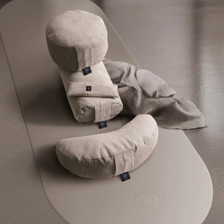 OM YA Augenkissen – Soft-Kord | Handgefertigt | Reisfüllung