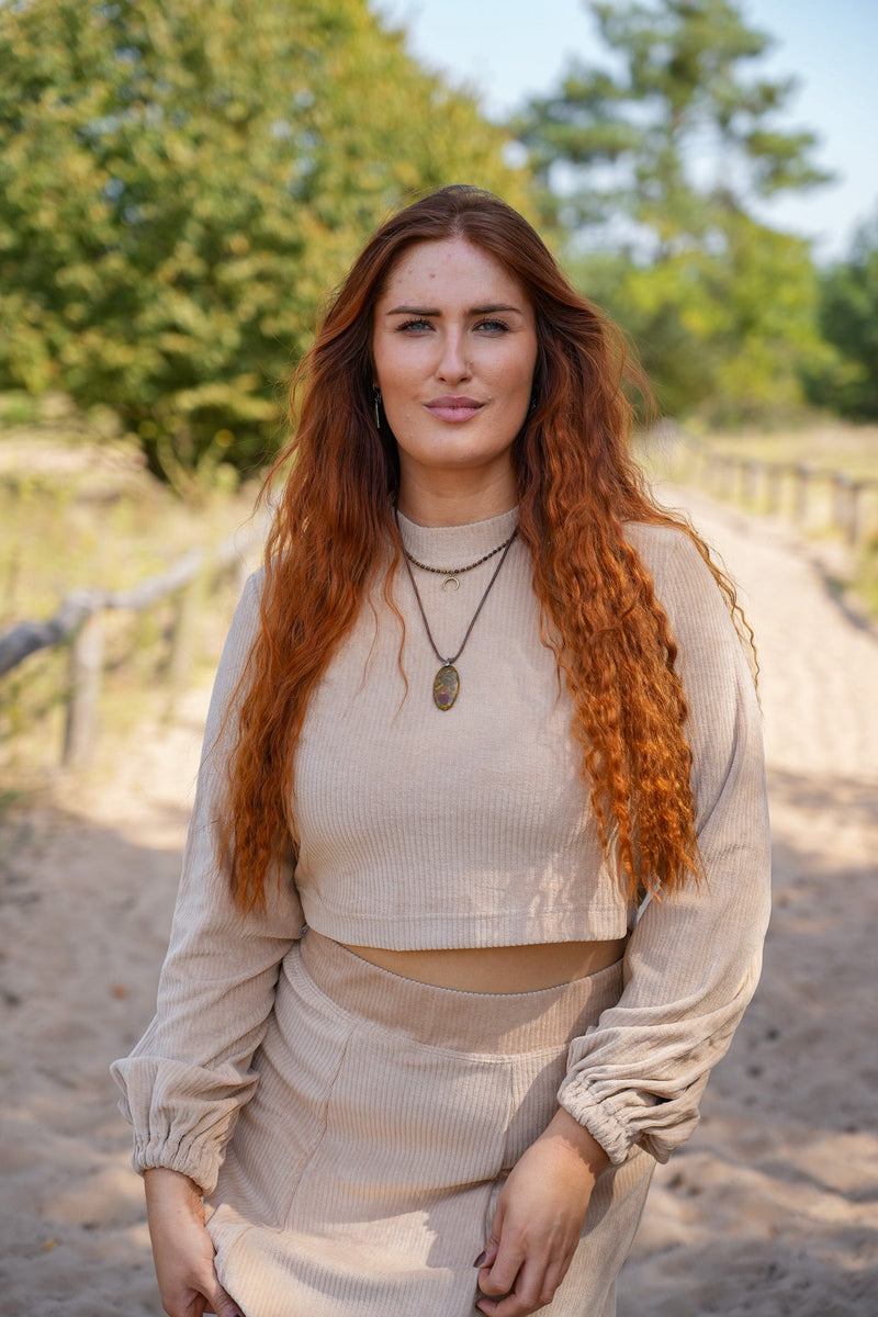 Marleen Crop Pullover Dune – Elegance & Comfort | Waist-length | Balloon Sleeves — Ansicht 2