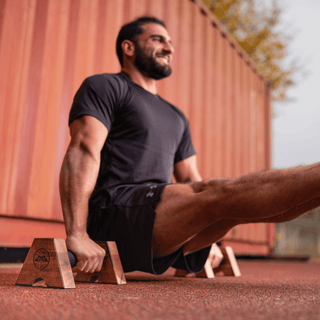 ATHLETTS wooden push-up handles – compact, ergonomic &amp; sustainable | For training on the go &amp; at home