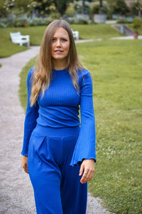 Lya Long Cobalt Blue Pullover – Organic Cotton Knitted Pullover — Ansicht 5