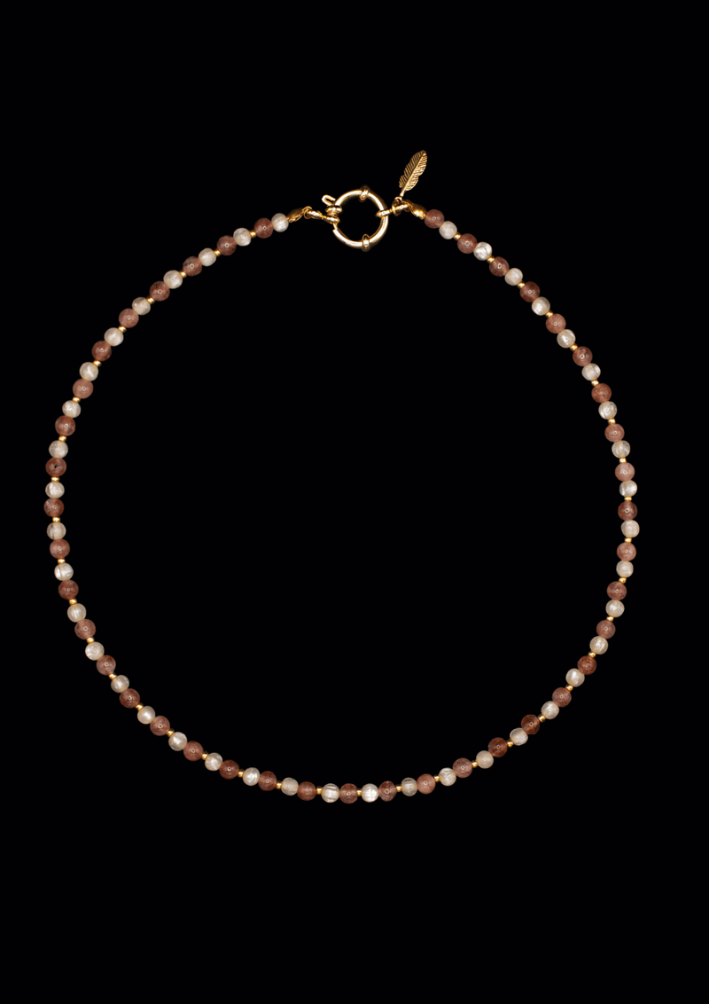 Isabella Pearl Necklace – Handcrafted Natural Pearls | 41–45 cm — Soorbeet