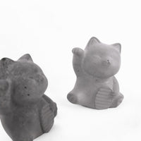 Mia | Katze aus Beton – Handgefertigt, Minimalistisch, Grau & Anthrazit — Ansicht 3