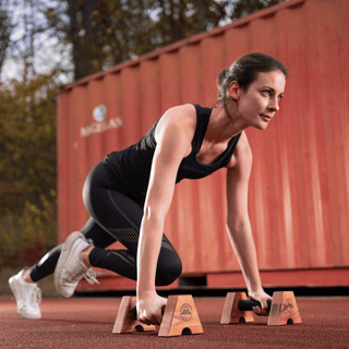 ATHLETTS wooden push-up handles – compact, ergonomic &amp; sustainable | For training on the go &amp; at home