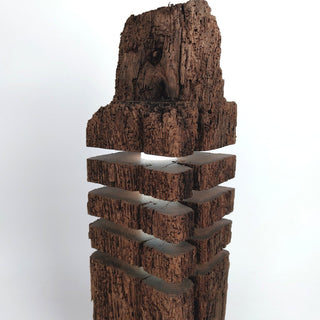 Torn 2 Stehlampe – Designerstück | recyceltes Holz | handgefertigt