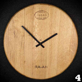 Viini Kello – Wall clock made from a wine barrel lid | Sustainable | Handmade | Made in Germany