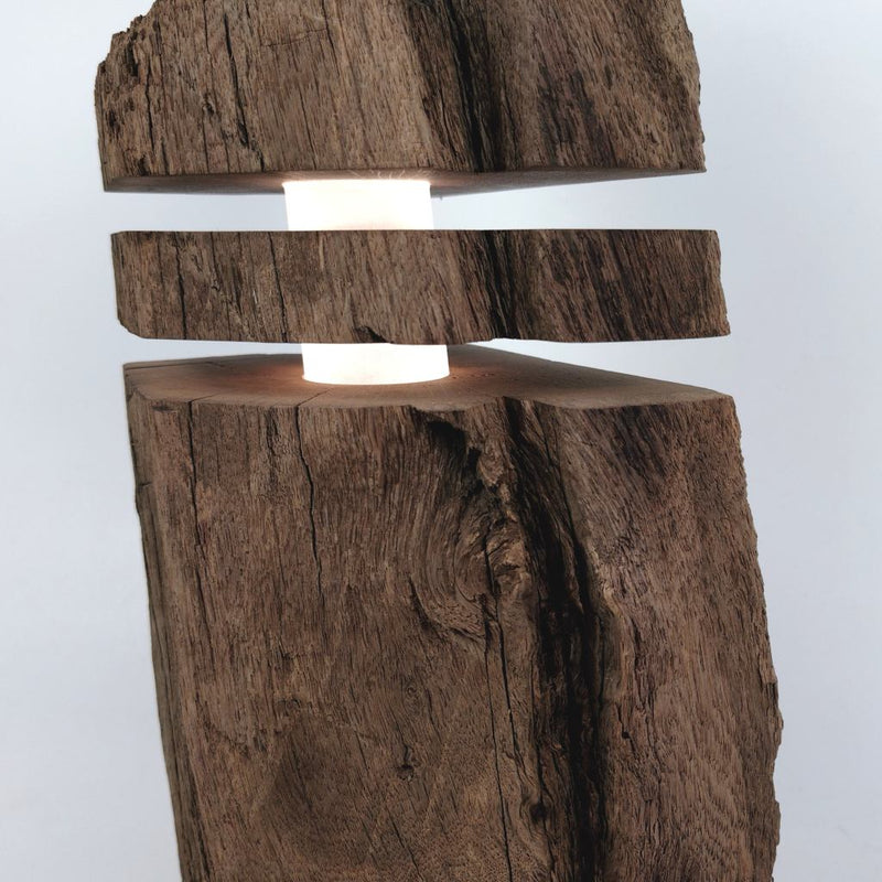 Torn 9 Designer Floor Lamp – Handcrafted Timber — Ansicht 4