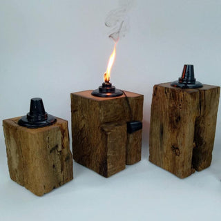 Törvik | Gartenfackel aus Eiche – Handgefertigt | Rustikal | Stilvoll