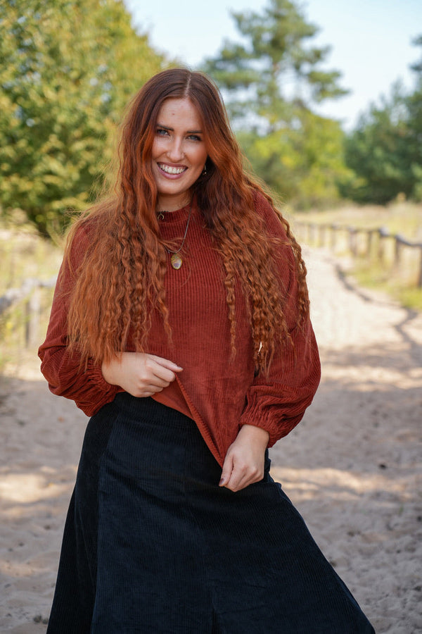Marleen long jumper sienna – Hip-length jumper | Balloon sleeves | Organic cotton