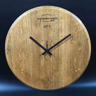 Viini Kello – Wall clock made from a wine barrel lid | Sustainable | Handmade | Made in Germany